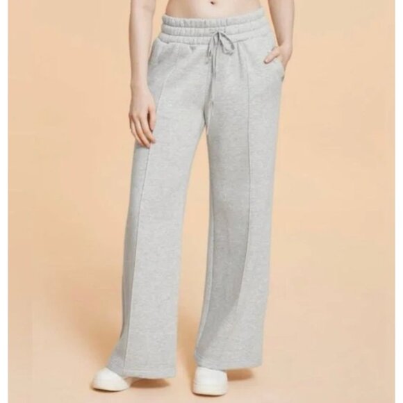 NWT Blogilates Women's Travel Trouser High-Rise Wide Leg Sweatpants Grey Small - Picture 1 of 9